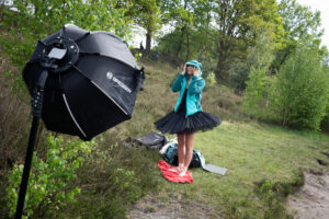 FotoExperience danser in de natuur. DaphneDumoulin Fotograaf Maastricht Meerssen